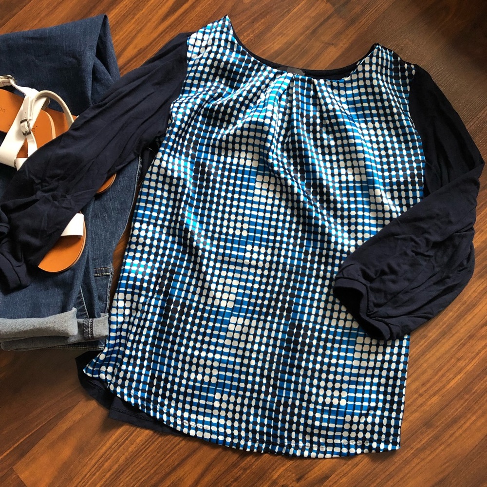 The Limited top Size M